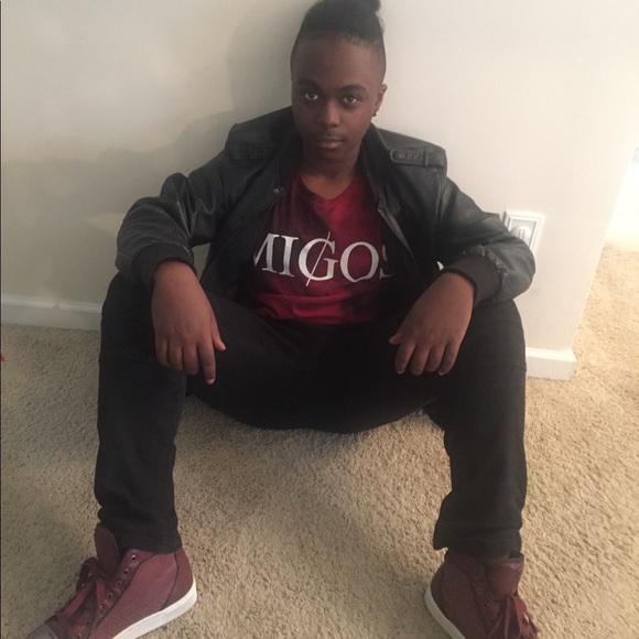 Meet your Posher, N - Picture 5 of 9